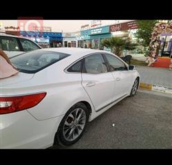 هيونداي أزيرا